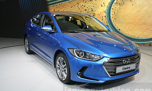 Hyundai ra mắt Elantra 2016 “chốt giá” hơn 400 triệu tại Ấn Độ